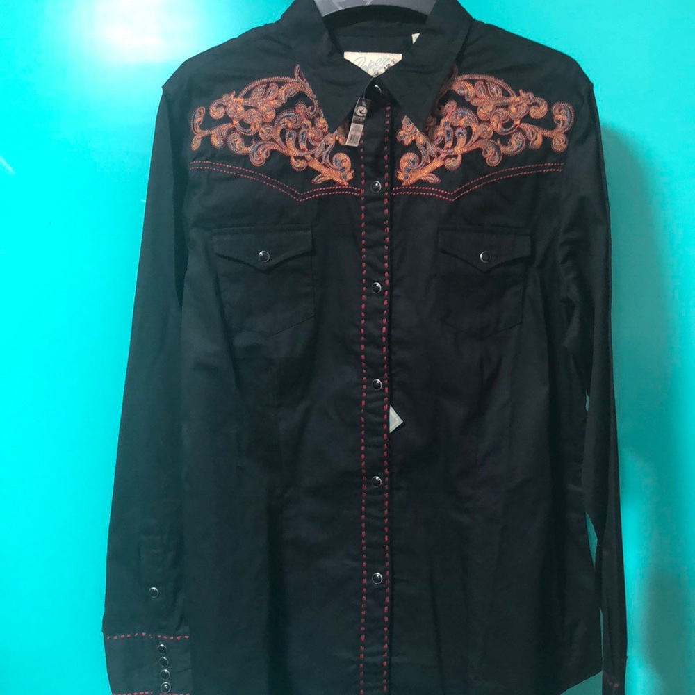 Black Long Sleeve Button Up